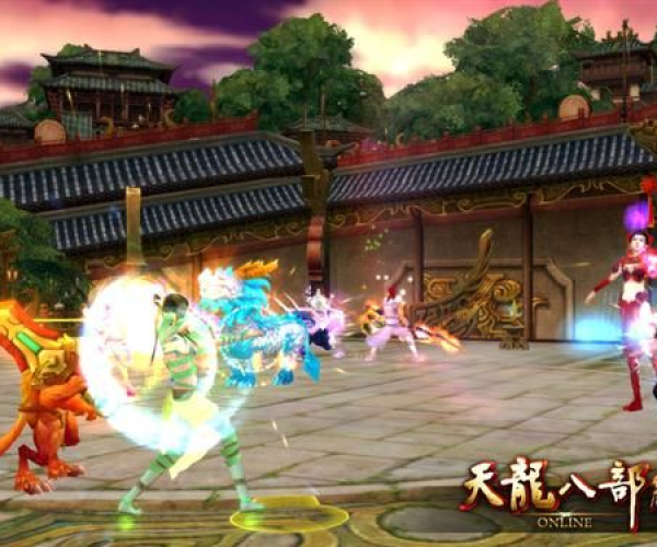 天龙八部畅游版本与CS1.5官方下载软件的横向评测，策略灵活性的较量